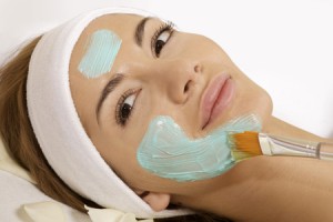 Нанесение маски