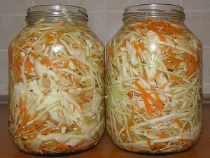 Чем полезна квашеная капуста?