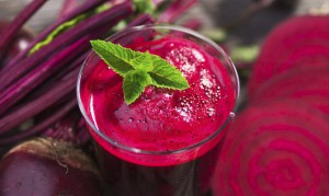 Как сделать и принимать квас из свеклы?