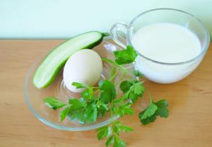 маска для лица из сметаны и огурца