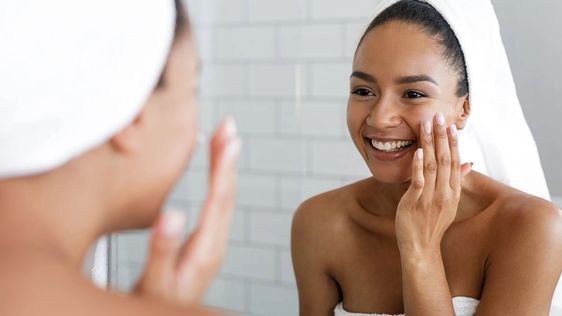 Держите дома универсальный крем и спрей для волос – и будете выглядеть идеально