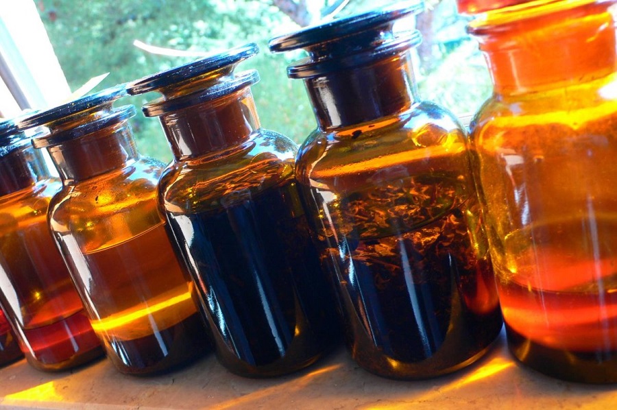 Преимущества  лекарственных настоек