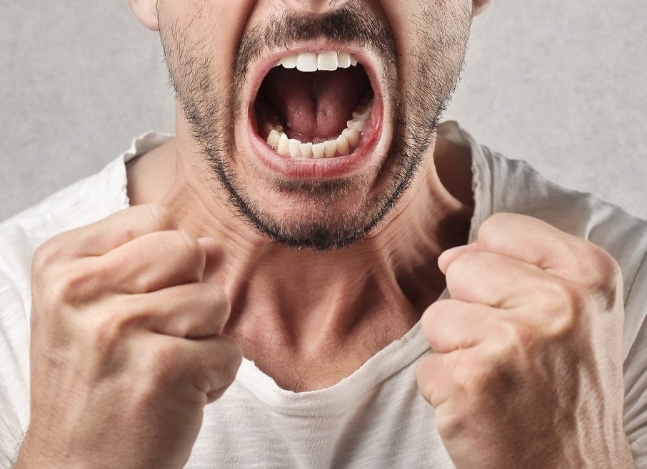 Какие ошибки совершает раздраженный человек