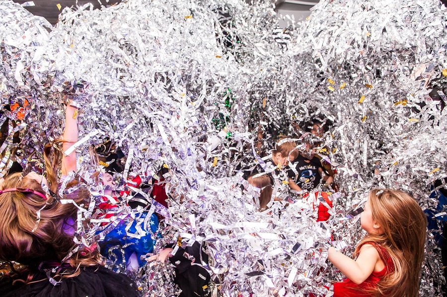 Бумажное шоу для детей: особенности и преимущества