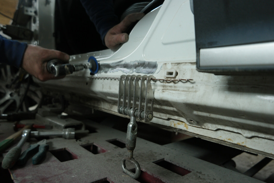 Полировка кузова: этапы подготовки поверхности