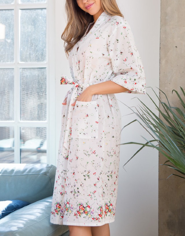 Махровый или хлопковый халат: какой материал выбрать?