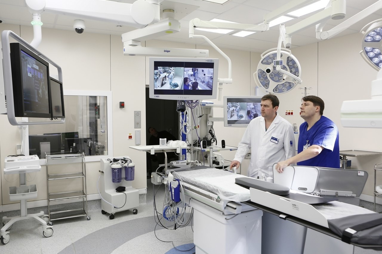 В каких случаях нужно обращаться в медицинский центр