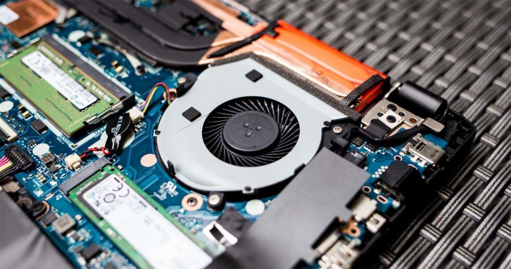 Зачем нужна чистка ноутбука