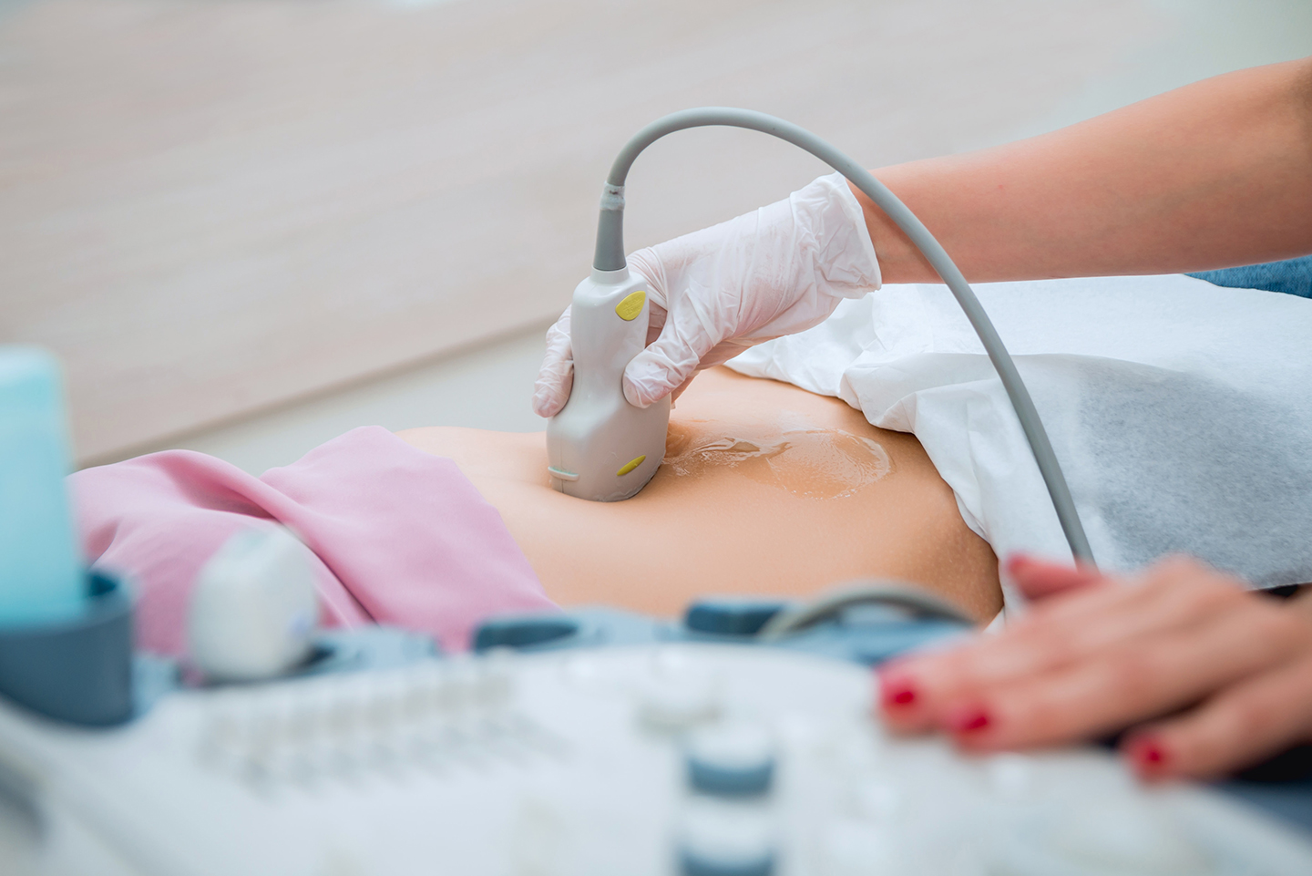 В каких случаях необходимо УЗИ сосудов головы и шеи