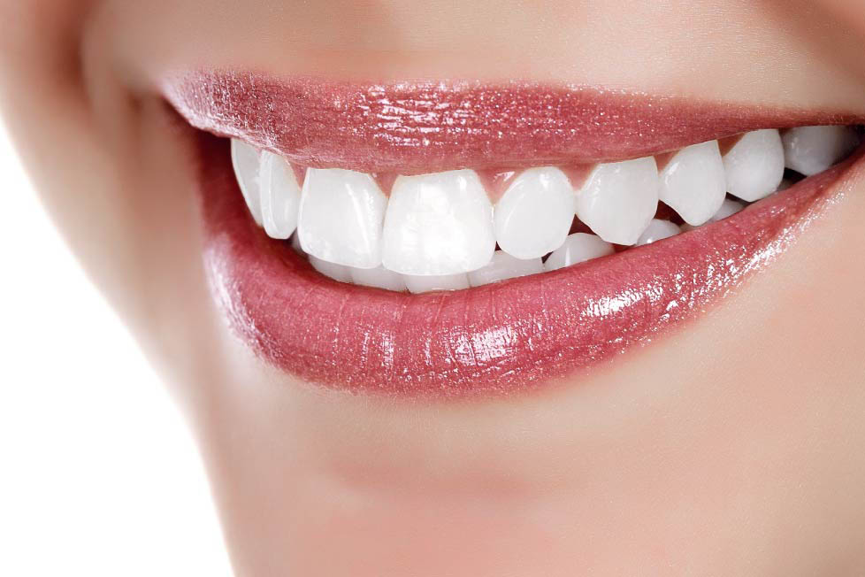 Имплантация зубов: показания и противопоказания