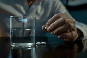 Вывод из запоя: методы, этапы и важность медицинской помощи