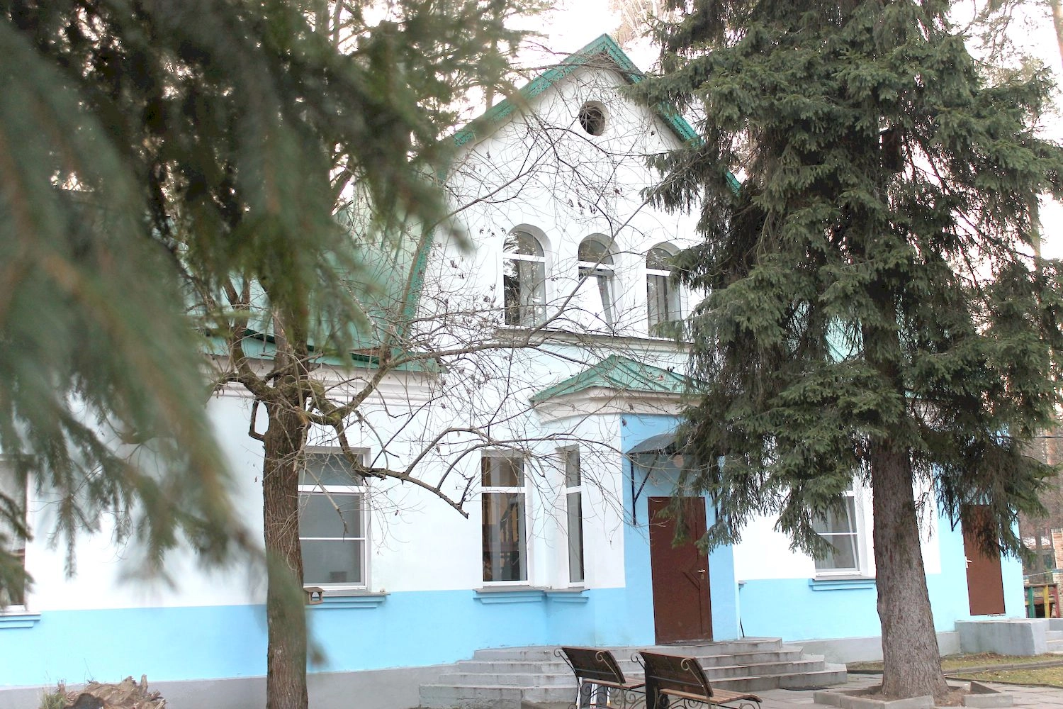 Забота, комфорт и внимание: как выбрать дом престарелых в Москве и Подмосковье