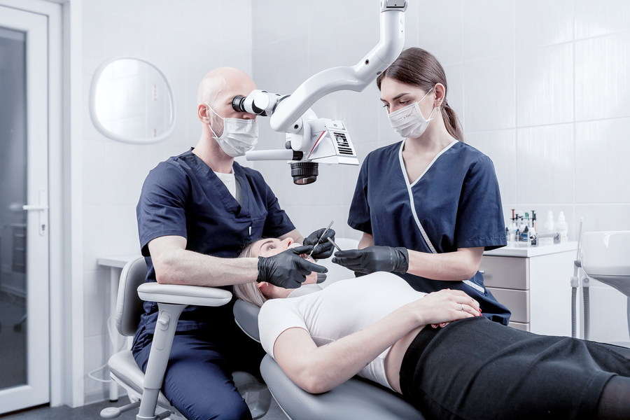 Возрождение улыбки: Современная реставрация зубов – путь к красоте, функциональности и уверенности