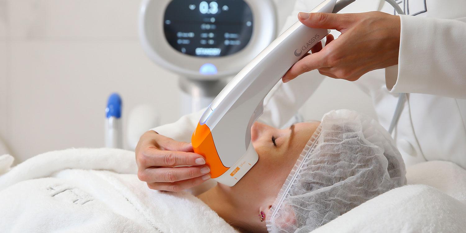 Ваш персональный путеводитель по заботе о коже: когда пора посетить дерматолога?