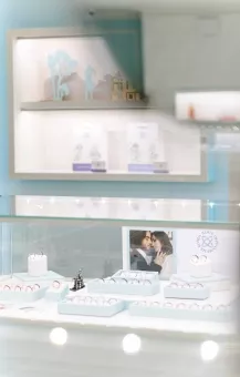 Обручальное кольцо из белого золота: преимущества, особенности, правила выбора