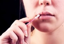 Быстрое лечение герпеса на губах при помощи народных средств Герпес на губах