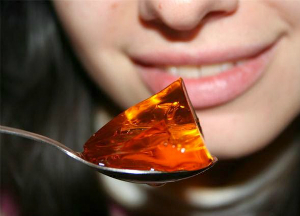 Как правильно пить и использовать желатин для лечения суставов? Как употреблять желатин для лечения суставов?