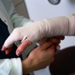 Неотложная помощь при химическом ожоге кожи и лечение в домашних условиях Химический ожог