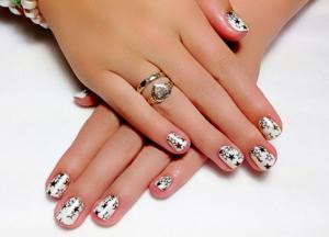 Какой сделать самой себе маникюр на коротких ногтях в домашних условиях как сделать маникюр в домашних условиях на короткие ногти фото