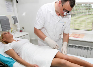 Рожистое воспаление ноги: симптомы и лечение заболевания в домашних условиях Рожистое воспаление ноги