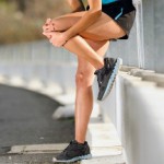 Что делать при ушибе колена: первая помощь и лечение в домашних условиях Ушиб колена