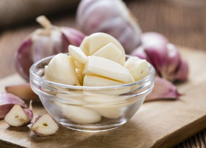 Чеснок: польза и вред для здоровья человека Чеснок