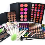 Почему стоит купить профессиональную косметику