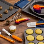 Что подарить другу-кондитеру