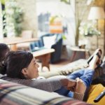 Плюсы смотреть сериалы онлайн