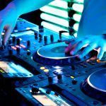 Какую музыку слушать во время учебы