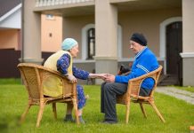 Почему к выбору дома престарелых необходимо подходить с умом