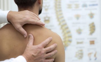 Мануальная терапия: показания и противопоказания