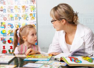 В каких случаях может помочь логопед