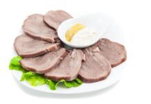 7 лучших рецептов из говяжьего языка