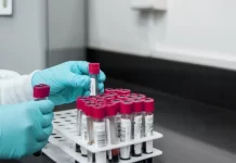 Биохимический анализ крови: когда и зачем его проводят?