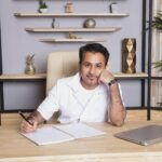 Плюсы элайнеров: рассказывает стоматолог Капил Кхурана