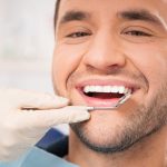 Имплантация зубов: достоинства и соображения