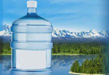 Вода в пляшці: Чому це варто робити для вашого здоров’я і комфорту