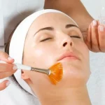 Азелаиновый пилинг для лица: эффективное средство для борьбы с проблемной кожей