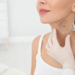 Почему обращаются к дерматологу: важность заботы о коже