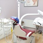 Забота о ваших зубах: Значение регулярной консультации у стоматолога