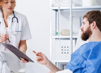 Как выбрать частную клинику для длительной психотерапии: критерии и подводные камни