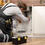 Устранение засора: к кому обратиться за помощью