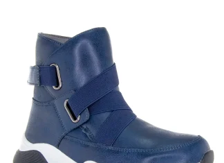 Комфорт и здоровье: Как правильно выбрать детскую обувь, чтобы сохранить здоровье ножек