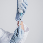 Когда обращаться в наркологическую клинику: важные моменты и признаки