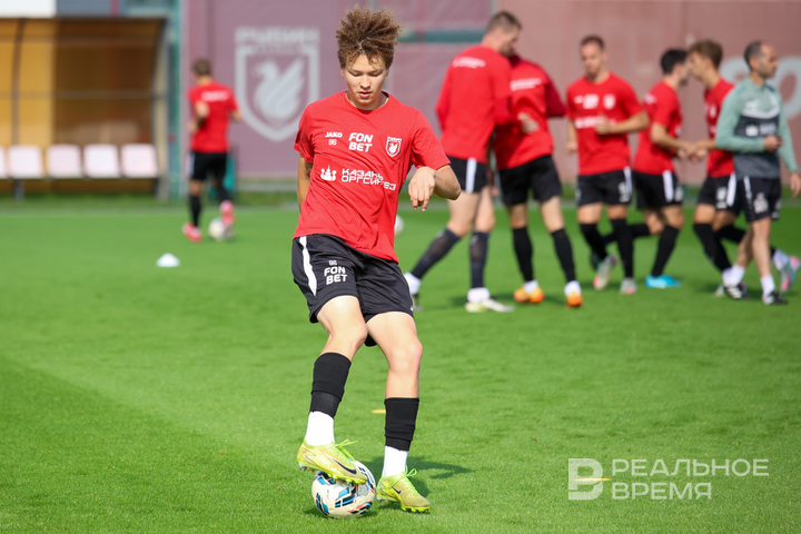 Почему «Спартак» — претендент на чемпионство и чего не хватает «Рубину»