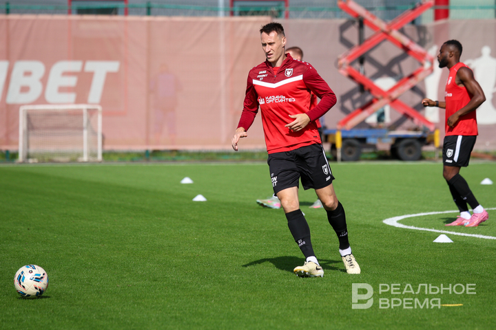 Почему «Спартак» — претендент на чемпионство и чего не хватает «Рубину»