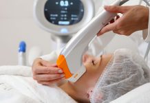 Ваш персональный путеводитель по заботе о коже: когда пора посетить дерматолога?