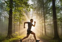 Как гиалуроновая кислота помогает при заболеваниях суставов