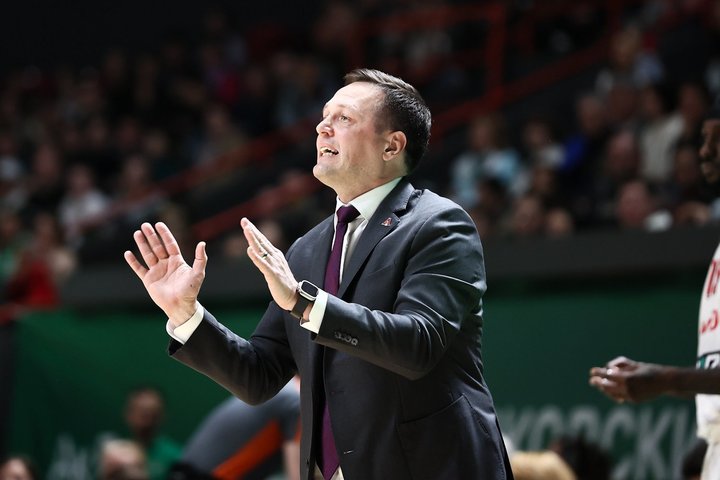 Перасович построил чемпионский УНИКС? Казанцы разгромили «Зенит» со своей бывшей звездой